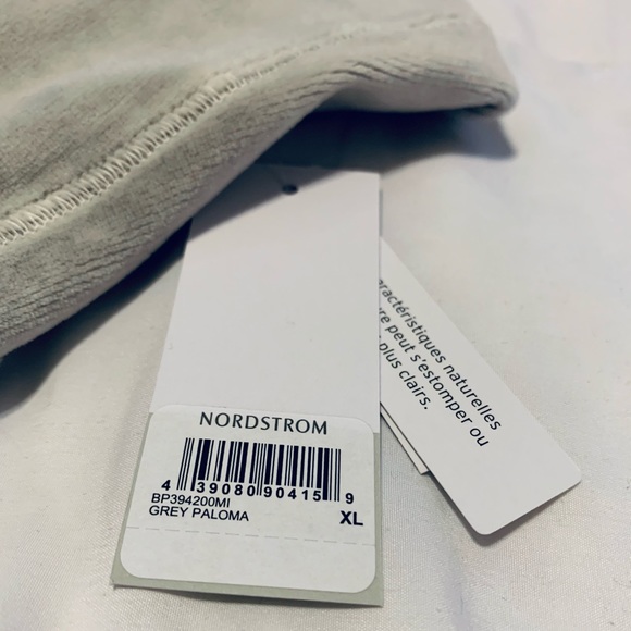 BP Grey Velour Sweatshirt/Top with V-neck. NWT - Picture 5 of 7